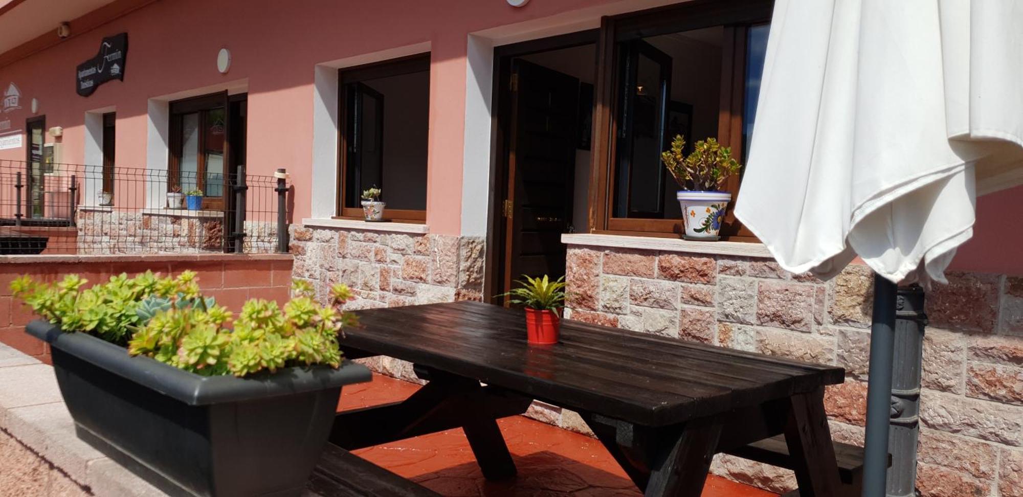 Apartamentos Fermín Onís Exteriér fotografie