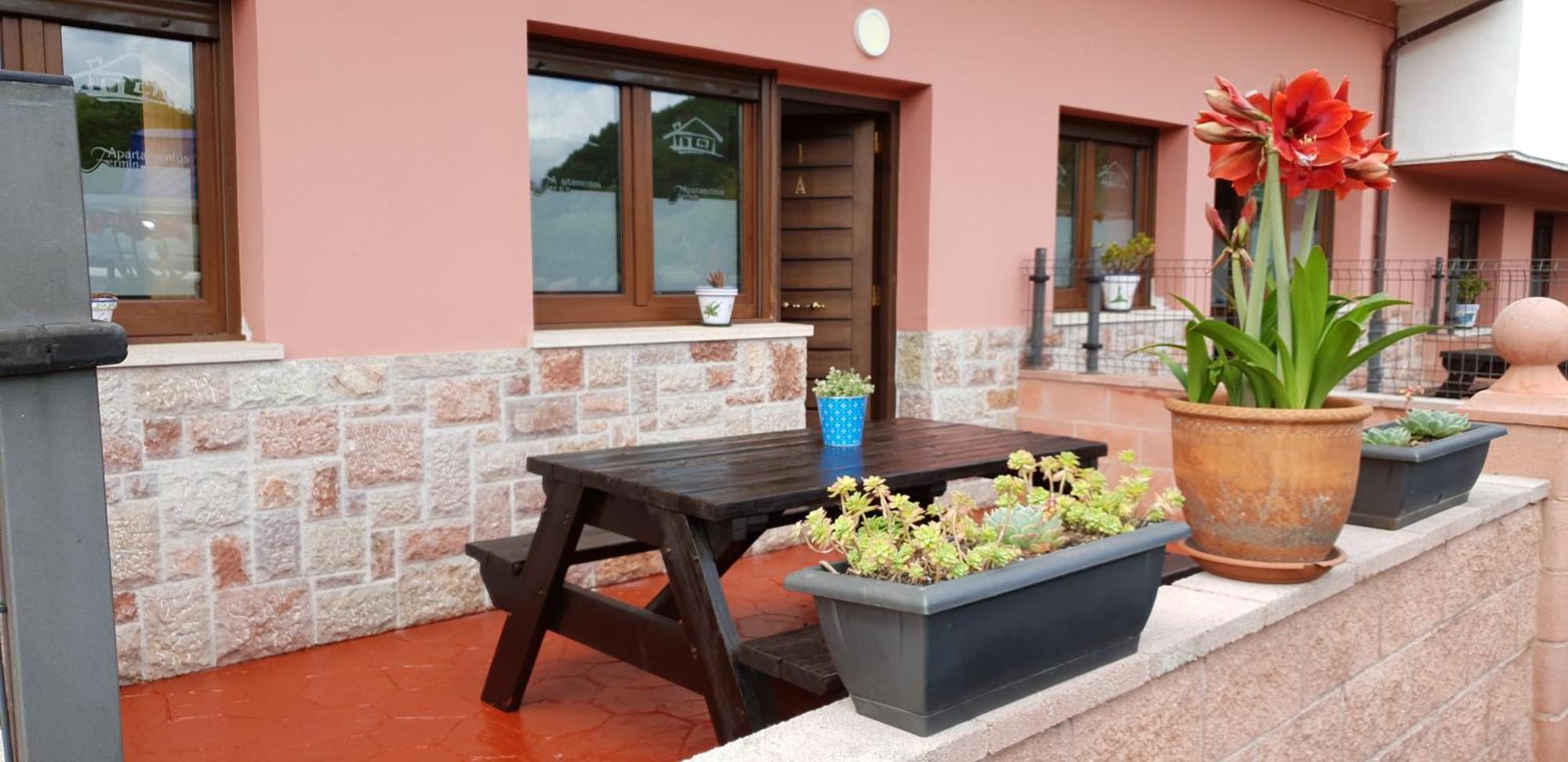 Apartamentos Fermín Onís Exteriér fotografie